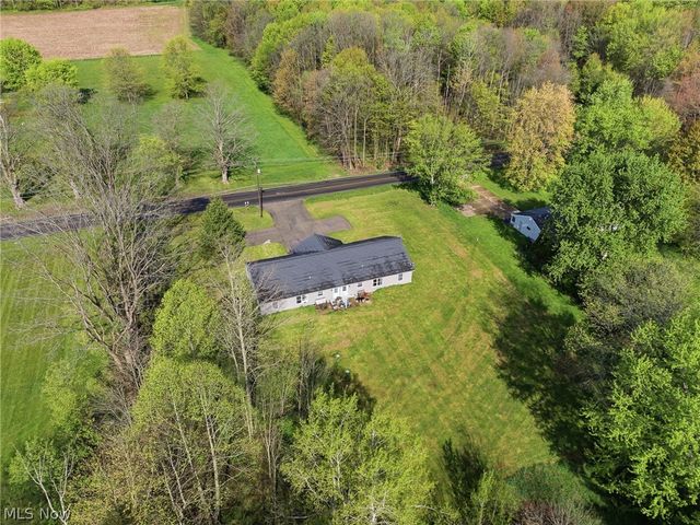 11318-11320 Mantua Center Road, Mantua, OH 44255