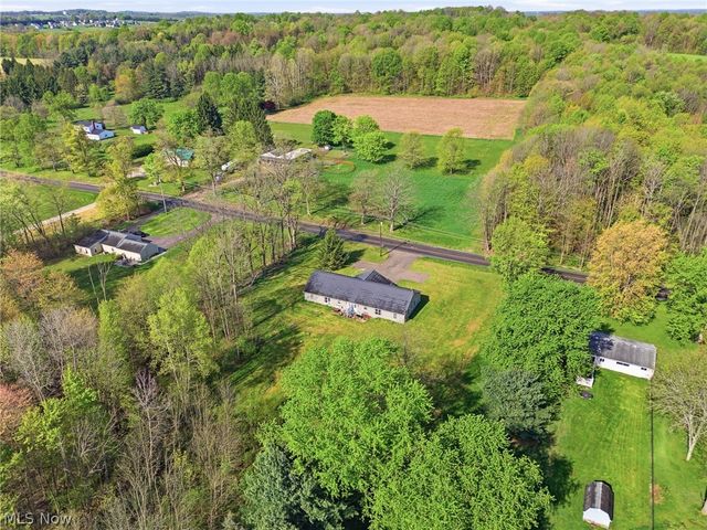 11318-11320 Mantua Center Road, Mantua, OH 44255