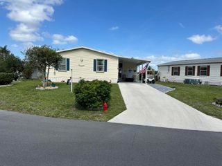 500 Thames Bluff Ridge 24, Fort Pierce, FL 34982