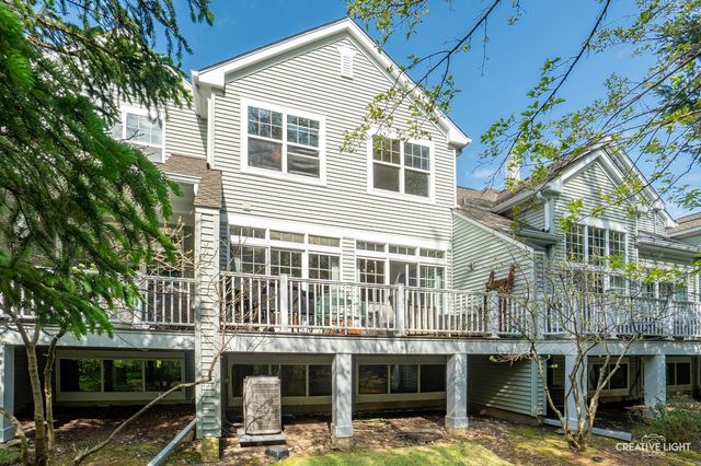 1005 Hummingbird Way, Bartlett, IL 60103