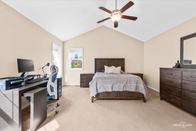 1005 Hummingbird Way, Bartlett, IL 60103