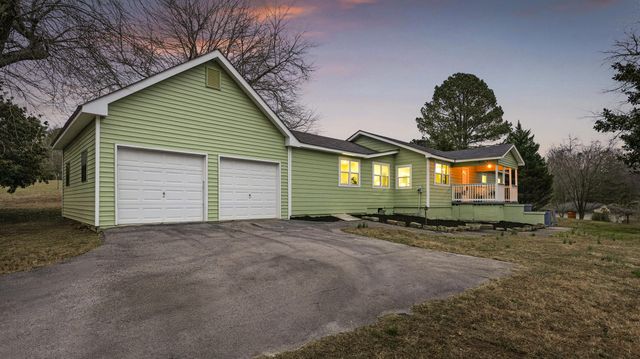 11119 London Lane, Apison, TN 37302