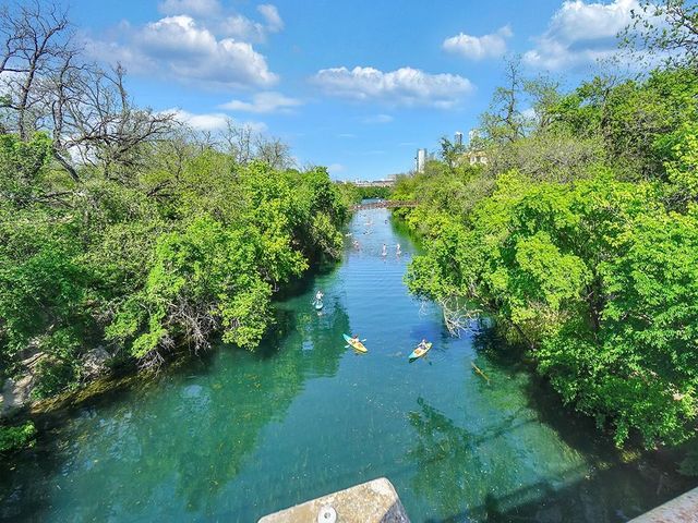 1900 Barton Springs RD 4013, Austin, TX 78704