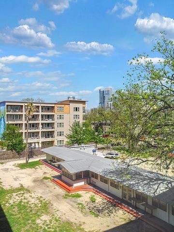 1900 Barton Springs RD 4013, Austin, TX 78704