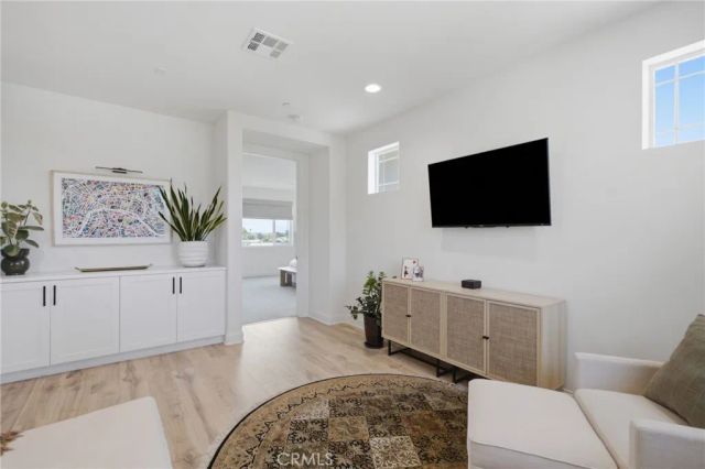 1238 Matterhorn, Riverside, CA 92506
