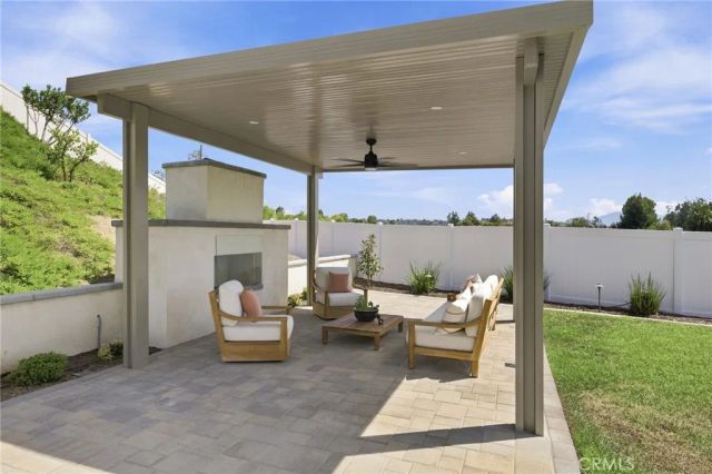 1238 Matterhorn, Riverside, CA 92506