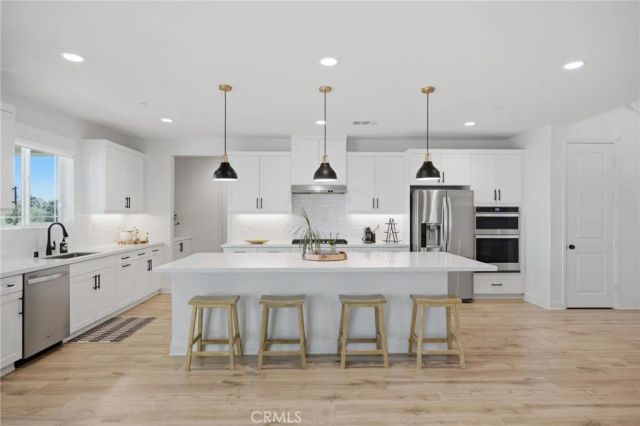 1238 Matterhorn, Riverside, CA 92506