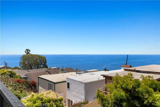 989 La Mirada, Laguna Beach, CA 92651