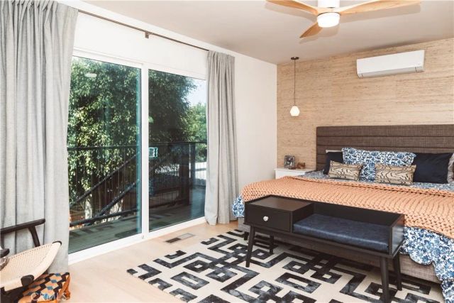 989 La Mirada, Laguna Beach, CA 92651