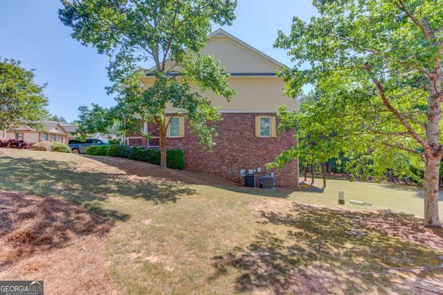 5885 Vista Brook Drive, Suwanee, GA 30024