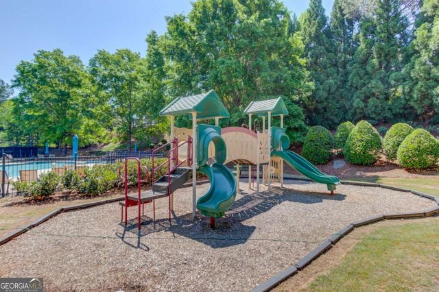 5885 Vista Brook Drive, Suwanee, GA 30024
