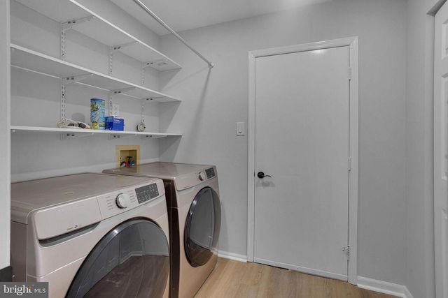 504 LONGSTONE DR, Cherry Hill, NJ 08003