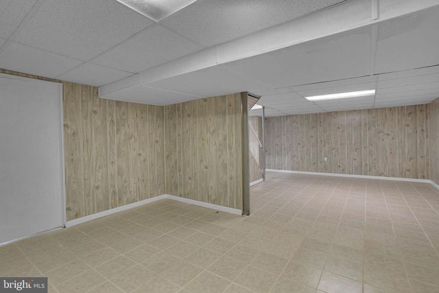 504 LONGSTONE DR, Cherry Hill, NJ 08003