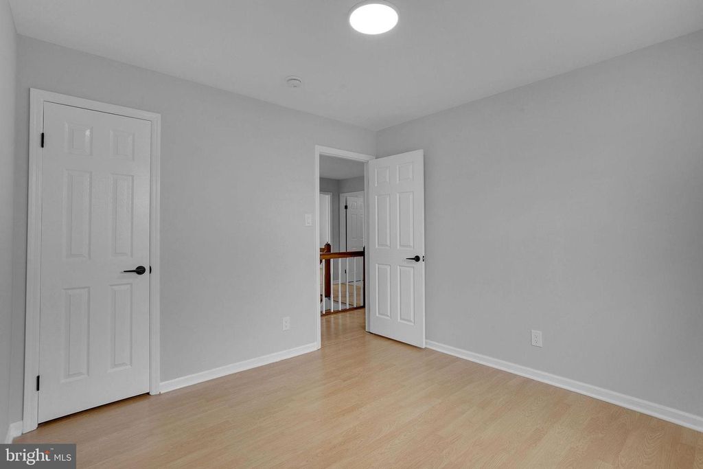 Image 26 of property listing at 504 LONGSTONE DR, Cherry Hill, NJ 08003