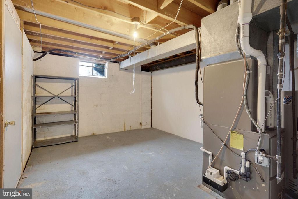 Image 36 of property listing at 504 LONGSTONE DR, Cherry Hill, NJ 08003