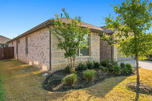 1225 Lisburn Drive, Fort Worth, TX 76247