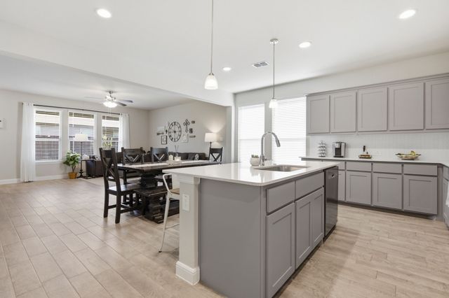1225 Lisburn Drive, Fort Worth, TX 76247