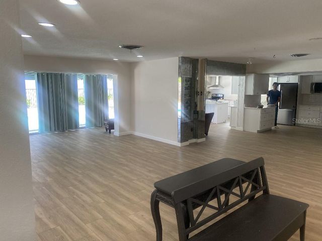 307 ORANGEWOOD LANE, Largo, FL 33770