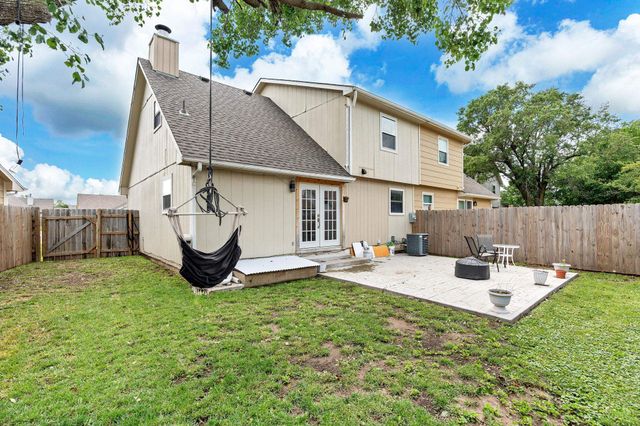 3250 S Longfellow Ct, Wichita, KS 67226