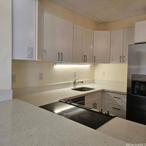 430 Keoniana Street 1304, Honolulu, HI 96815