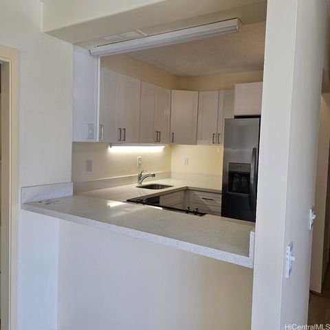 430 Keoniana Street 1304, Honolulu, HI 96815