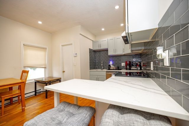 286 Ferry Street 286, Everett, MA 02149