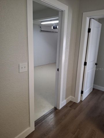 418 40TH AVENUE S, St Petersburg, FL 33705