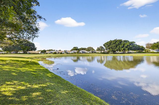 6185 Greenspointe Drive, Boynton Beach, FL 33437