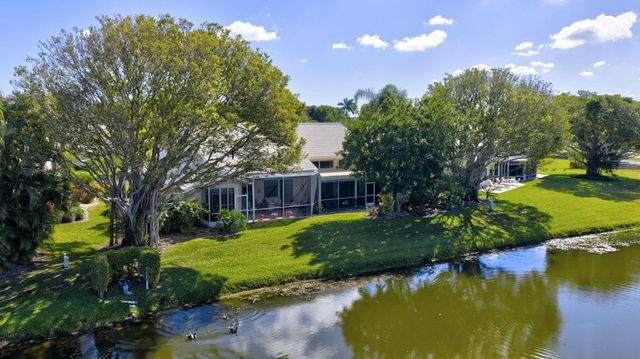 6185 Greenspointe Drive, Boynton Beach, FL 33437