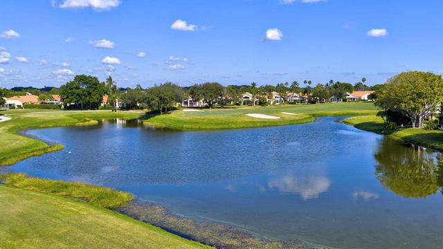 6185 Greenspointe Drive, Boynton Beach, FL 33437