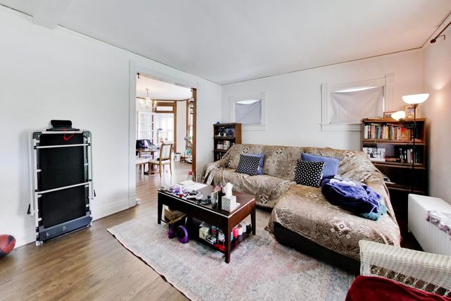 1458 Lake Avenue, Wilmette, IL 60091