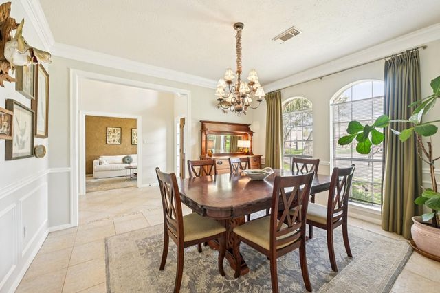 2202 Castle Bay Drive, League City, TX 77573