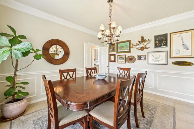 2202 Castle Bay Drive, League City, TX 77573