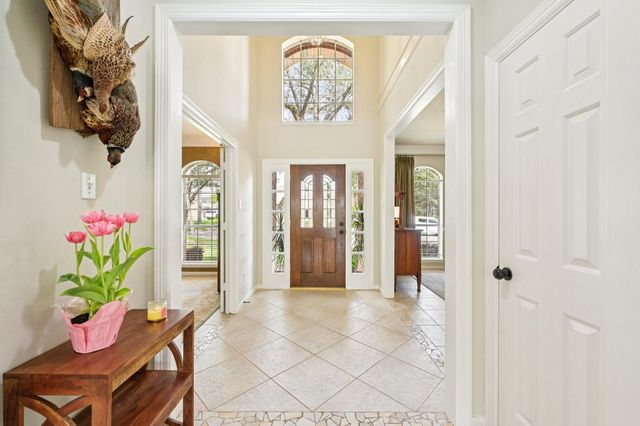 2202 Castle Bay Drive, League City, TX 77573