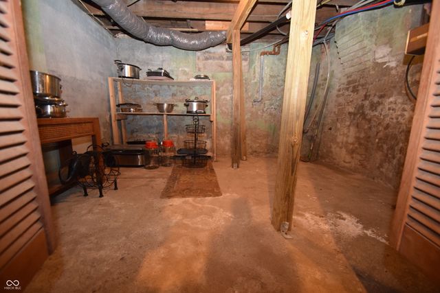 1014 W Market Street, Crawfordsville, IN 47933