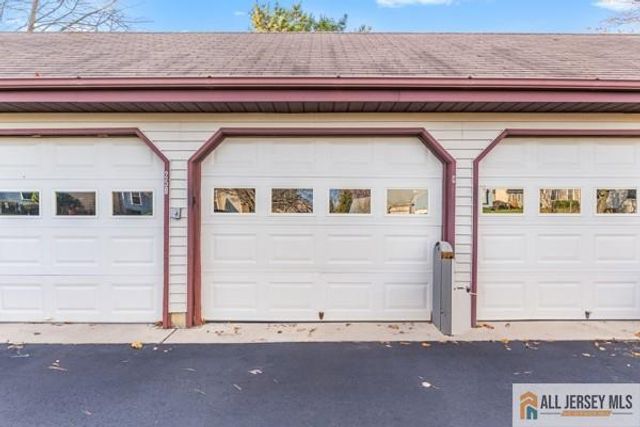 18 Benjamin Franklin Drive, Monroe, NJ 08831