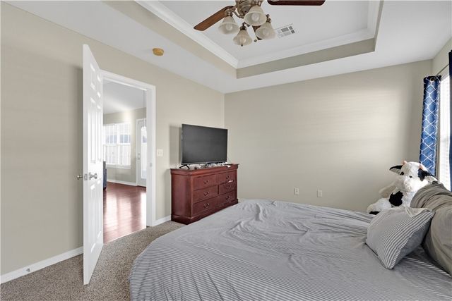 808 Emerald Street, Lowell, AR 72745