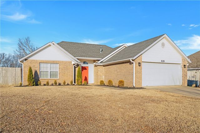 808 Emerald Street, Lowell, AR 72745