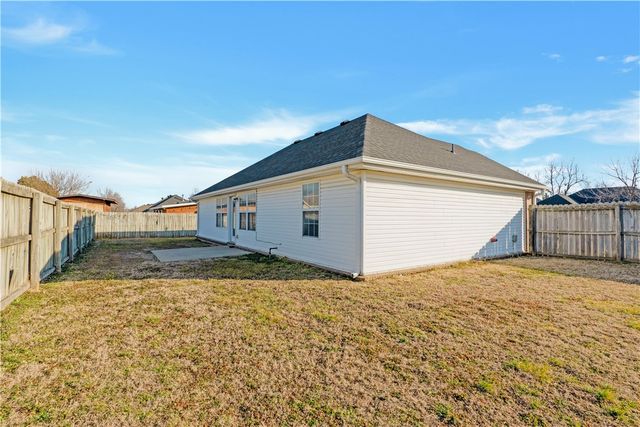 808 Emerald Street, Lowell, AR 72745