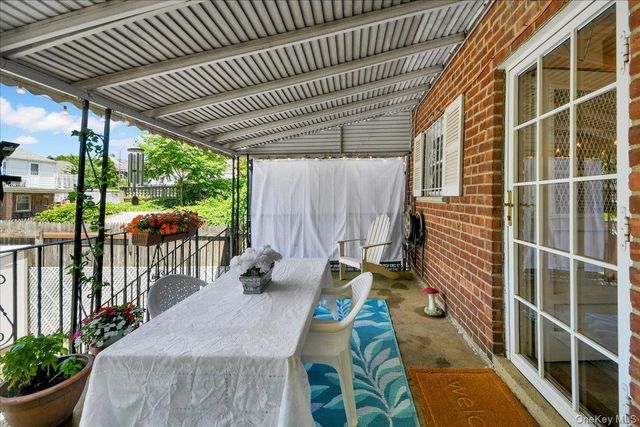 2521 Hollers Avenue, Bronx, NY 10475