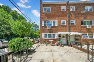 2521 Hollers Avenue, Bronx, NY 10475