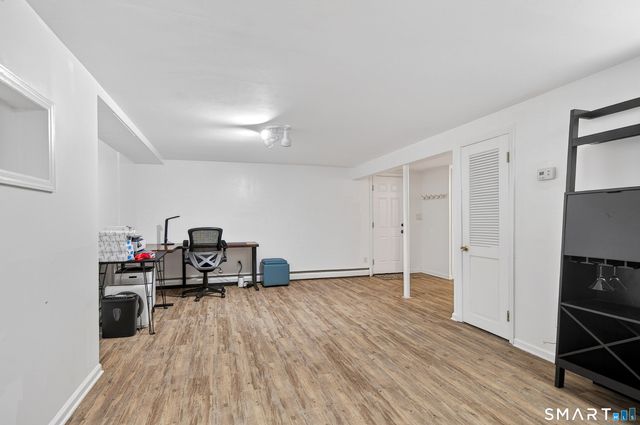 189 Fishing Trail, Stamford, CT 06903