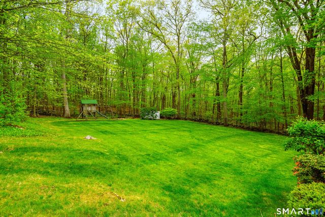 189 Fishing Trail, Stamford, CT 06903
