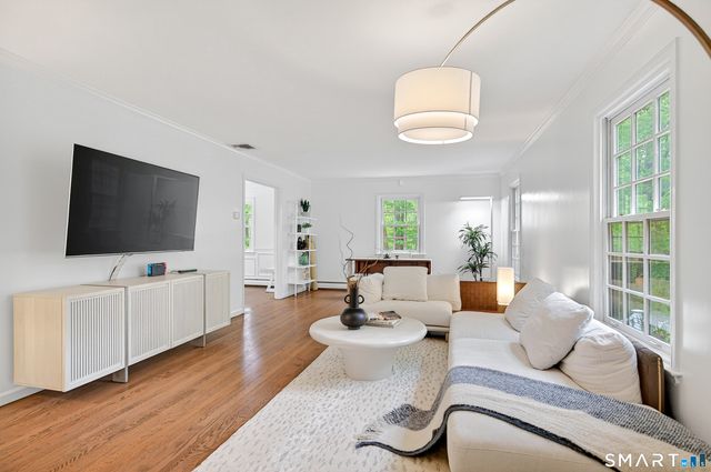 189 Fishing Trail, Stamford, CT 06903