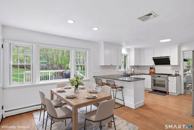 189 Fishing Trail, Stamford, CT 06903