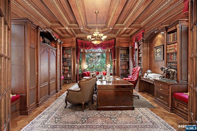 11 Elden Drive, Saddle River, NJ 07458