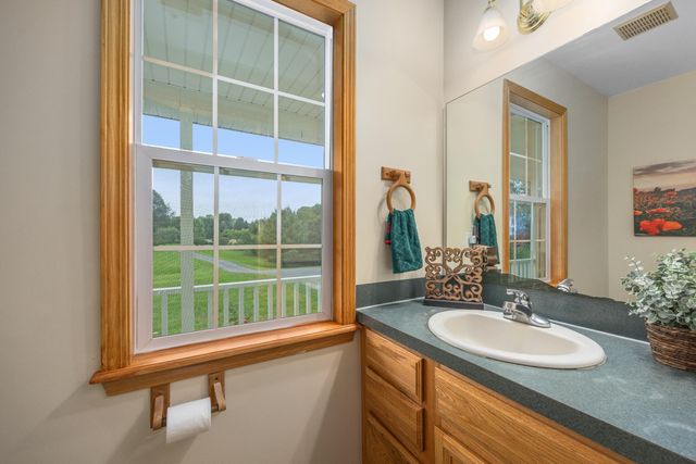 10169 Meadowgate Drive NE, Sparta, MI 49345