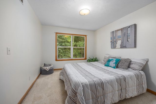 10169 Meadowgate Drive NE, Sparta, MI 49345