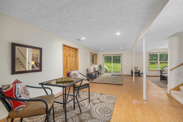 10169 Meadowgate Drive NE, Sparta, MI 49345