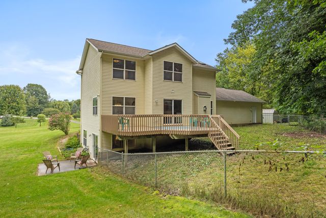 10169 Meadowgate Drive NE, Sparta, MI 49345